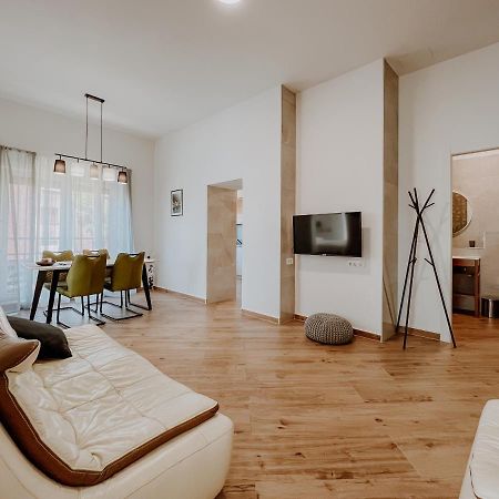 Apartment Papedoni 普拉 外观 照片