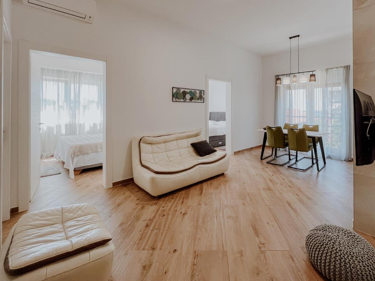 Apartment Papedoni 普拉 外观 照片