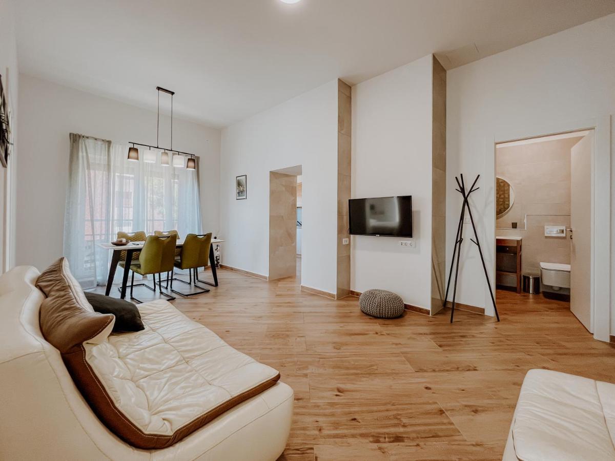 Apartment Papedoni 普拉 外观 照片