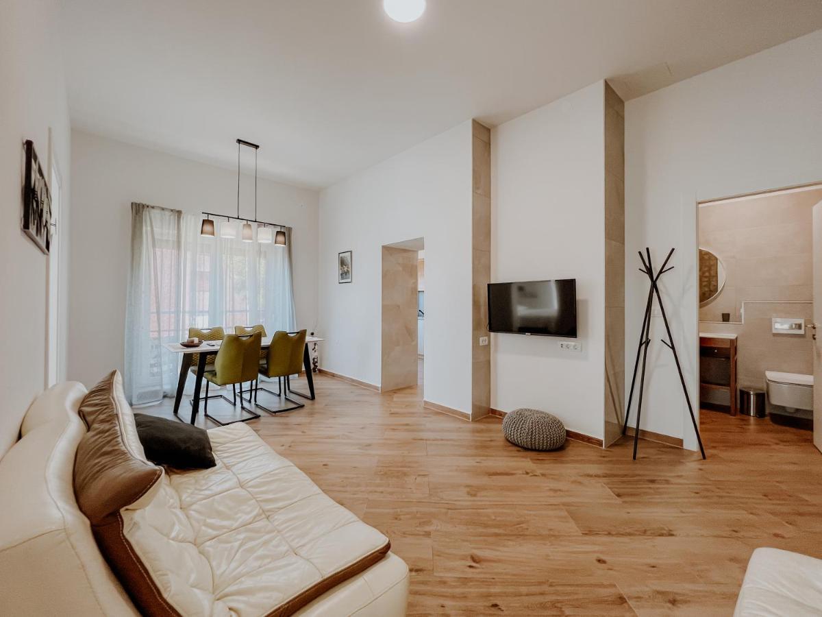 Apartment Papedoni 普拉 外观 照片